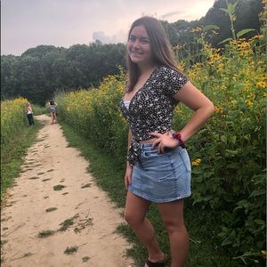 Meet your Posher, Ashley